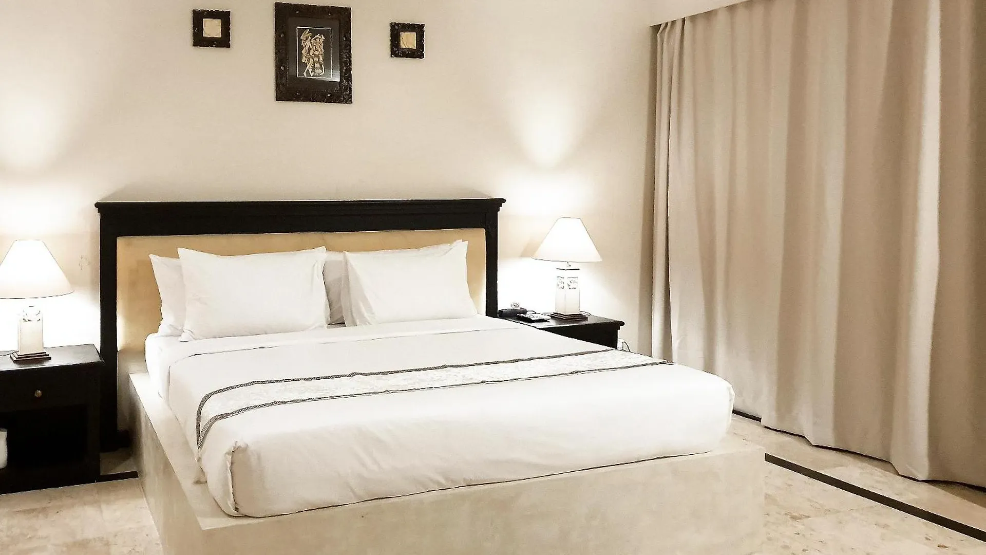 Villa De Malicott Athena Seminyak Seminyak (Bali)