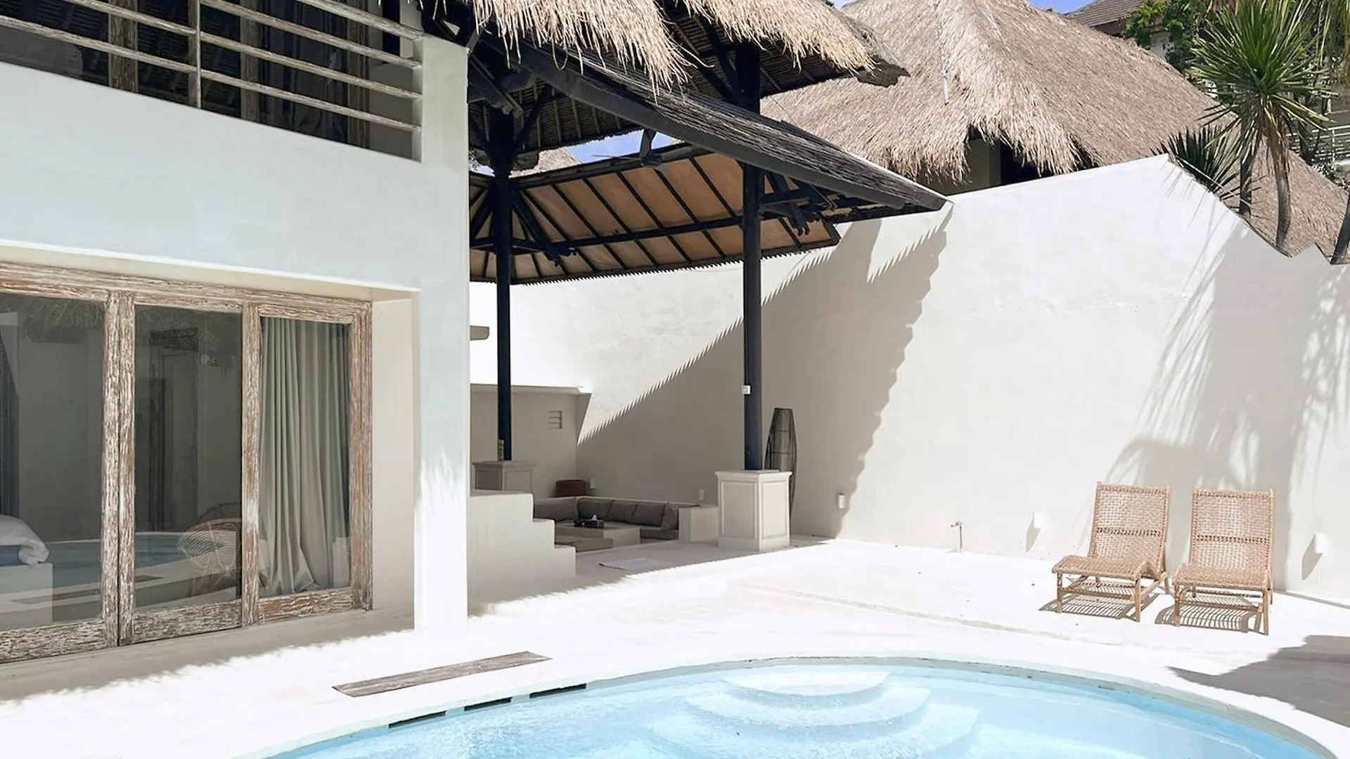 Villa De Malicott Athena Seminyak Indonesia